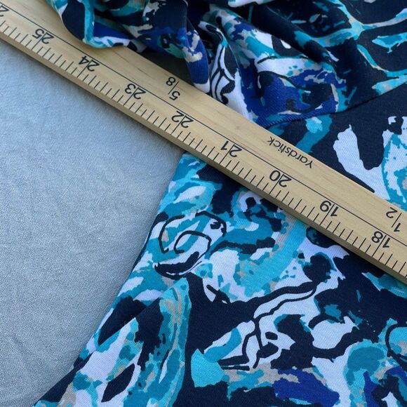 Christopher & Banks size XLP abstract zip front jacket . - Picture 7 of 11